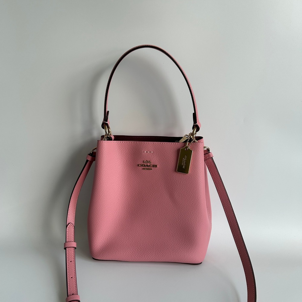 Coach Small Town Bucket Bag Pink Pebbled Leather Shoulder Bag Excellent